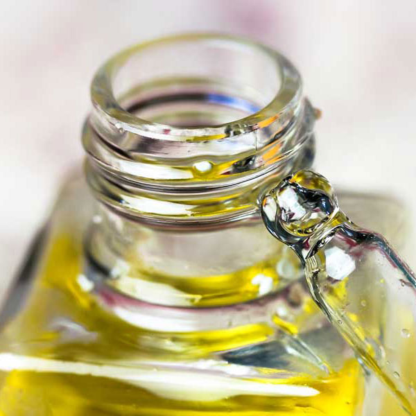 glass bottle top oil
